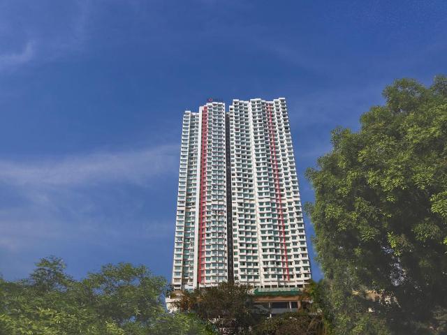 2 BHK Apartment in Goregaon East for resale Mumbai. The reference number is 20854268