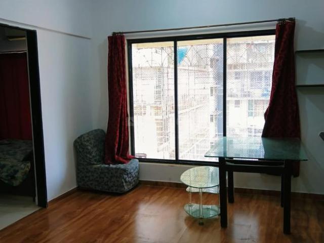 2 BHK Apartment in Goregaon East for resale Mumbai. The reference number is 21287371