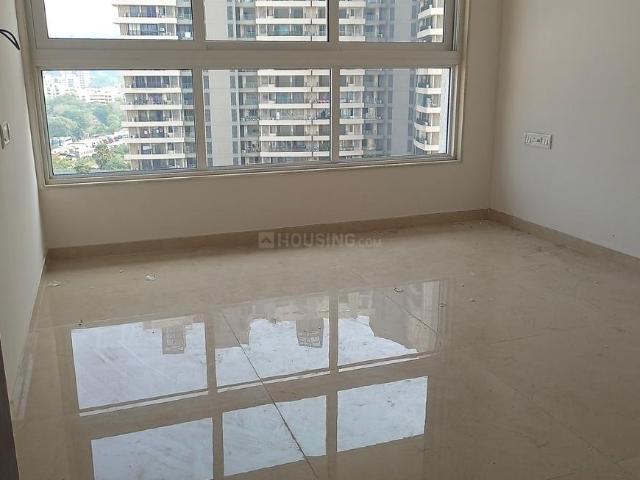 2 BHK Apartment in Goregaon East for resale Mumbai. The reference number is 21333581