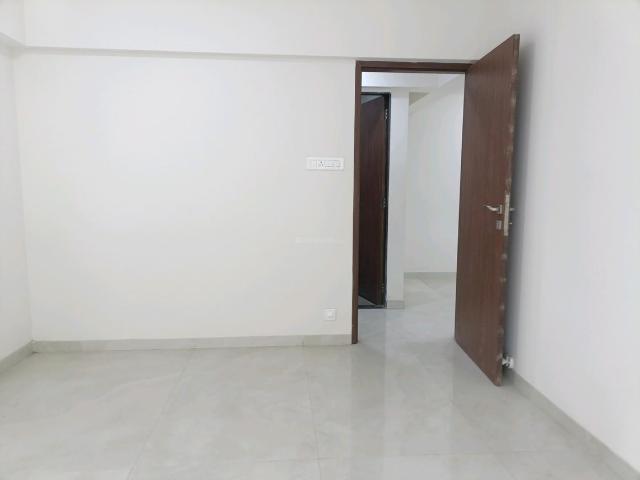 2 BHK Apartment in Goregaon East for resale Mumbai. The reference number is 19662491