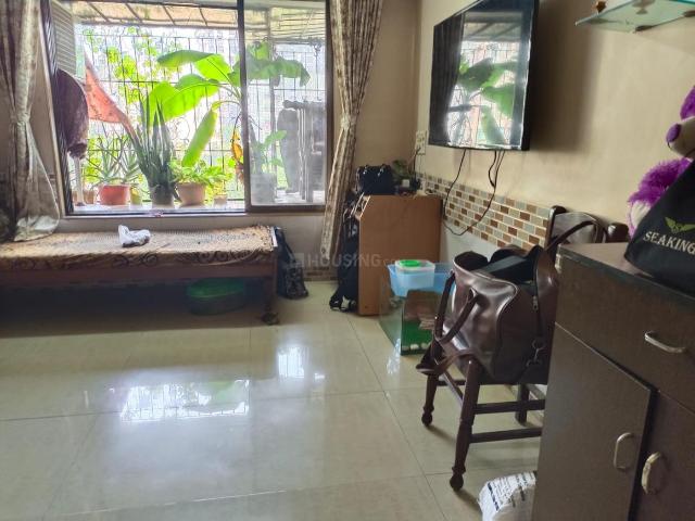 2 BHK Apartment in Goregaon West for rent Mumbai. The reference number is 13356440