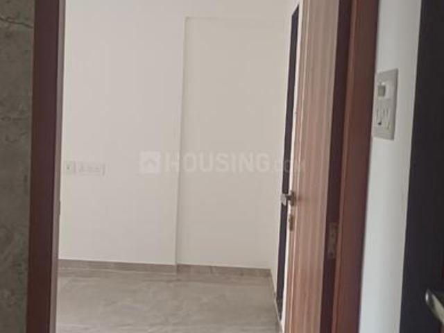 2 BHK Apartment in Goregaon West for rent Mumbai. The reference number is 14837069