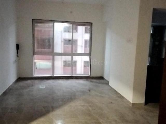 2 BHK Apartment in Goregaon West for rent Mumbai. The reference number is 15353663