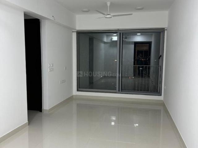 2 BHK Apartment in Goregaon West for rent Mumbai. The reference number is 18878475