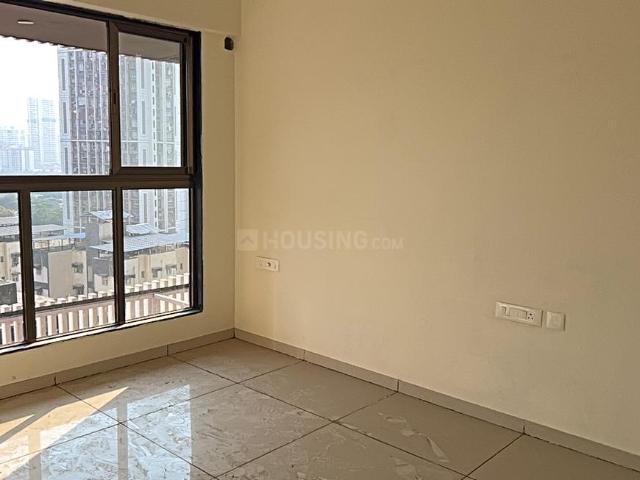 2 BHK Apartment in Goregaon West for rent Mumbai. The reference number is 19813995