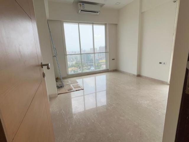 2 BHK Apartment in Goregaon West for rent Mumbai. The reference number is 19857130