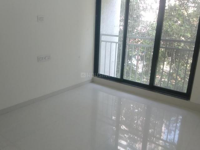 2 BHK Apartment in Goregaon West for rent Mumbai. The reference number is 19867971