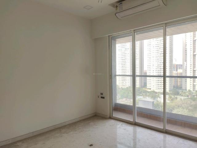 2 BHK Apartment in Goregaon West for rent Mumbai. The reference number is 19345528