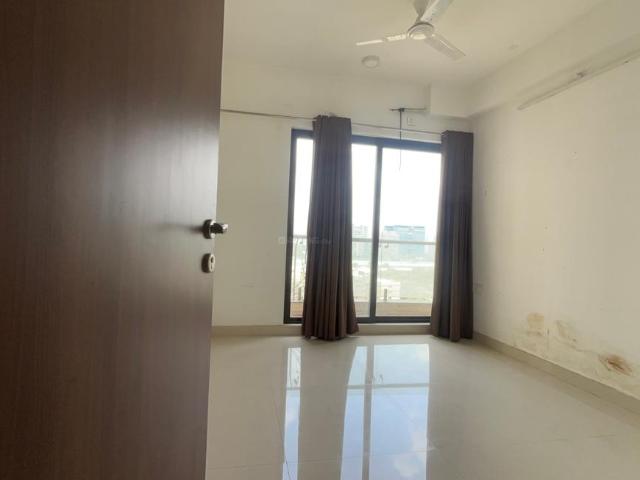 2 BHK Apartment in Goregaon West for rent Mumbai. The reference number is 20451550