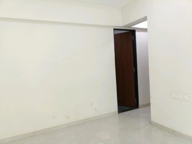 2 BHK Apartment in Goregaon West for rent Mumbai. The reference number is 20537152