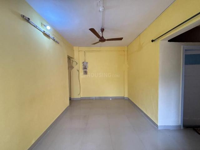 2 BHK Apartment in Goregaon West for rent Mumbai. The reference number is 20596380