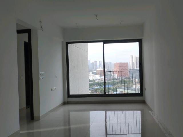 2 BHK Apartment in Goregaon West for rent Mumbai. The reference number is 20677843