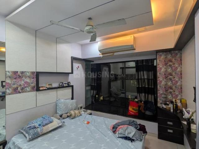 2 BHK Apartment in Goregaon West for rent Mumbai. The reference number is 20753903