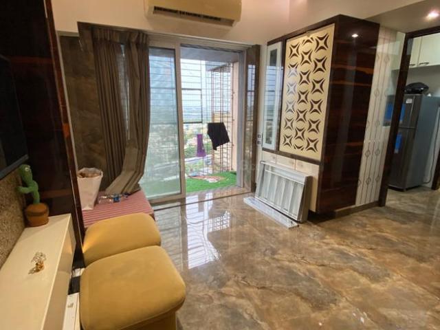2 BHK Apartment in Goregaon West for rent Mumbai. The reference number is 20954250
