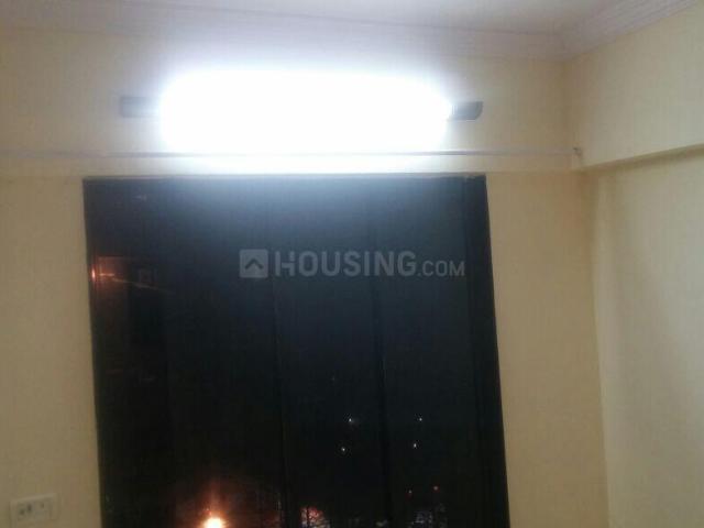2 BHK Apartment in Goregaon West for rent Mumbai. The reference number is 20129721