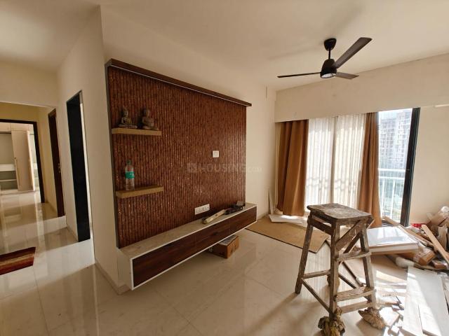 2 BHK Apartment in Goregaon West for rent Mumbai. The reference number is 21030768