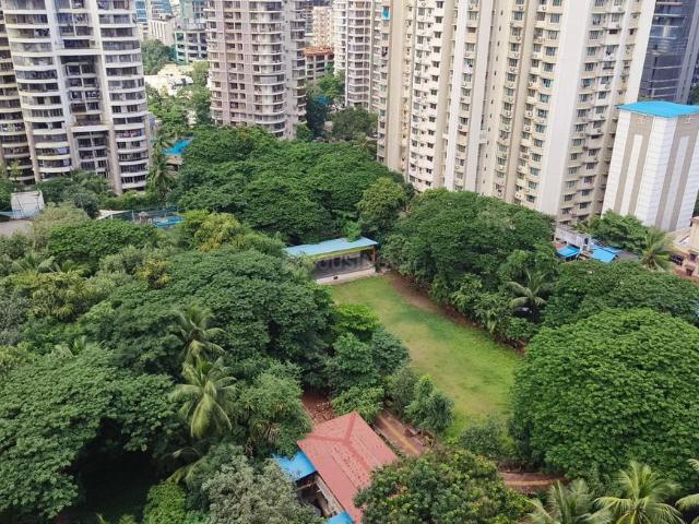 2 BHK Apartment in Goregaon West for rent Mumbai. The reference number is 21116393