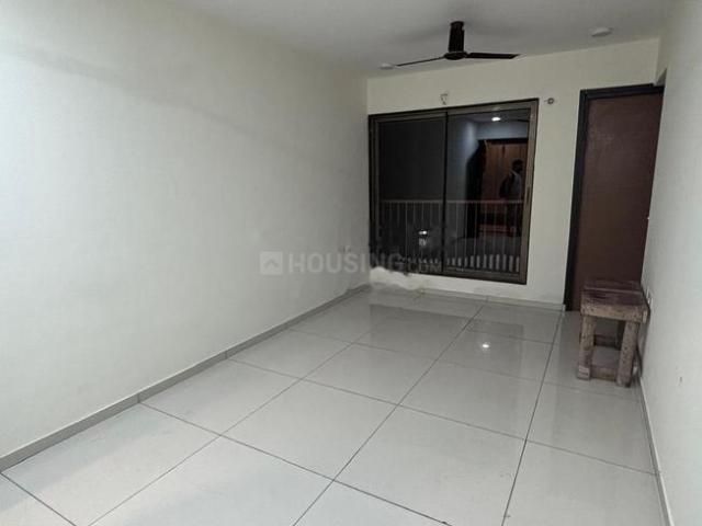 2 BHK Apartment in Goregaon West for rent Mumbai. The reference number is 21269589