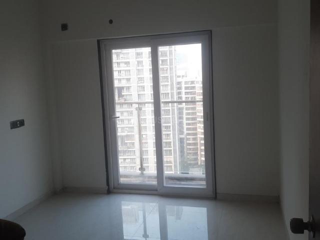 2 BHK Apartment in Goregaon West for rent Mumbai. The reference number is 21335682