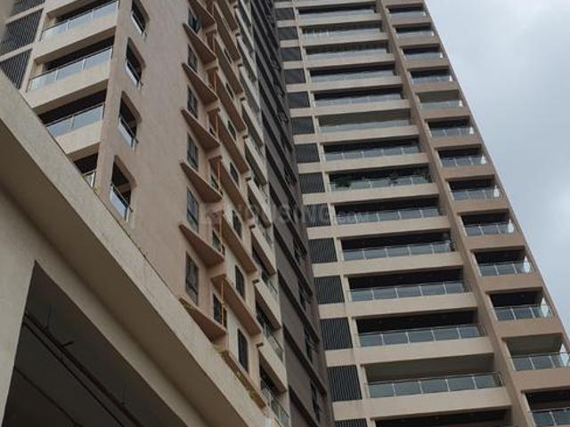 2 BHK Apartment in Goregaon West for resale Mumbai. The reference number is 18623078