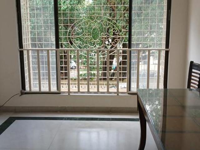 2 BHK Apartment in Goregaon West for resale Mumbai. The reference number is 19346197