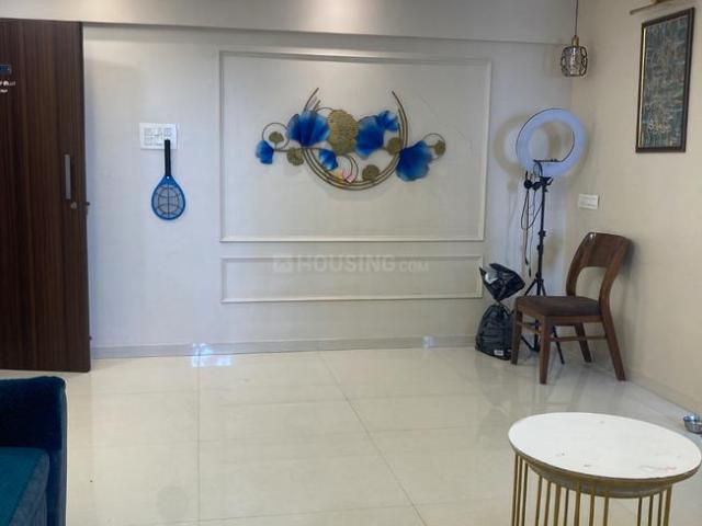 2 BHK Apartment in Goregaon West for resale Mumbai. The reference number is 20074831