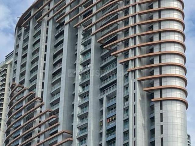 2 BHK Apartment in Goregaon West for resale Mumbai. The reference number is 20090847
