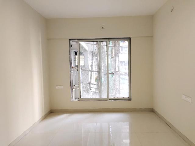 2 BHK Apartment in Goregaon West for resale Mumbai. The reference number is 20122754