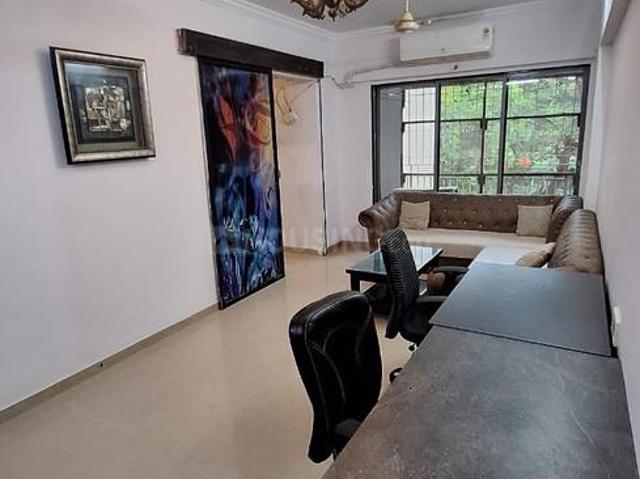 2 BHK Apartment in Goregaon West for resale Mumbai. The reference number is 21040802