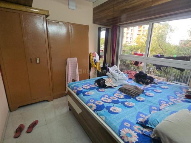 2 BHK Apartment in Goregaon West for resale Mumbai. The reference number is 21030493