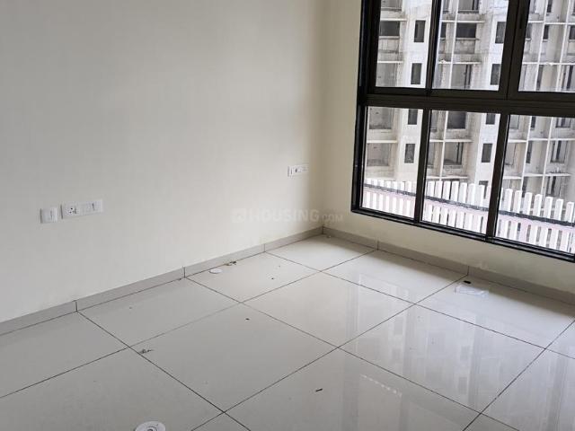 2 BHK Apartment in Goregaon West for resale Mumbai. The reference number is 21152379