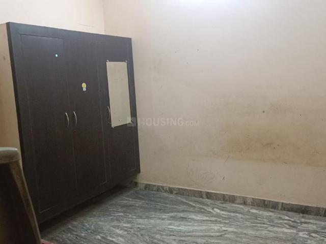 2 BHK Apartment in Gosain Tola for rent Mirzapur. The reference number is 21365849