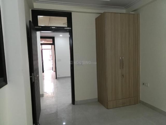2 BHK Apartment in Gautam Nagar for resale New Delhi. The reference number is 18835315