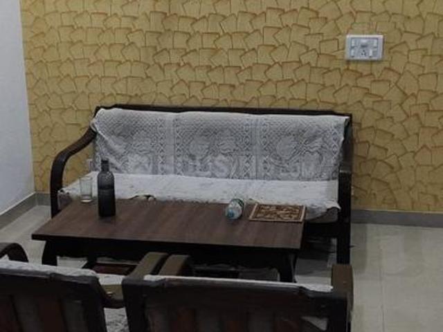 2 BHK Apartment in Gazipur for rent Zirakpur. The reference number is 19200488