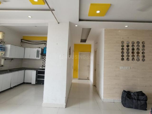 2 BHK Apartment in Gazipur for rent Zirakpur. The reference number is 21155653