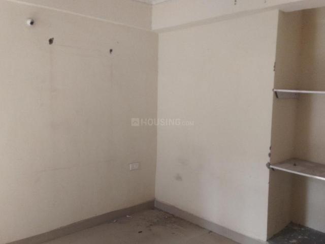 2 BHK Apartment in Gagan Vihar for rent Ghaziabad. The reference number is 17437613