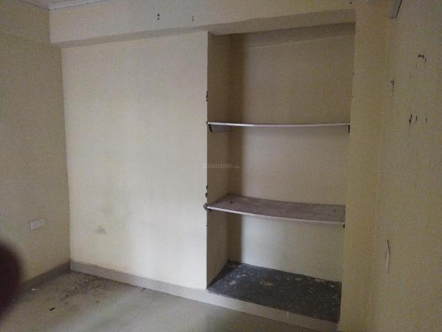 2 BHK Apartment in Gagan Vihar for resale Ghaziabad. The reference number is 17252901