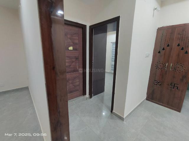 2 BHK Apartment in Gajularamaram for rent Hyderabad. The reference number is 16701635