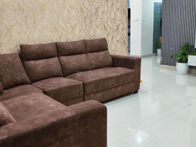 2 BHK Apartment in Gajularamaram for rent Hyderabad. The reference number is 21207219