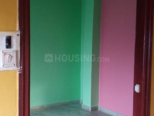 2 BHK Apartment in Ganguly Bagan for rent Kolkata. The reference number is 18919181