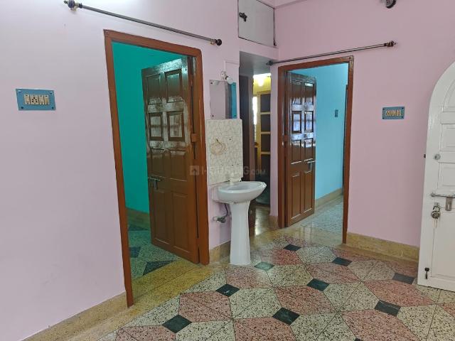 2 BHK Apartment in Ganguly Bagan for rent Kolkata. The reference number is 20919267