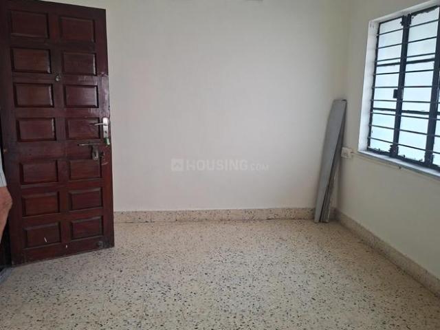 2 BHK Apartment in Gandhi Nagar for rent Nagpur. The reference number is 20281877