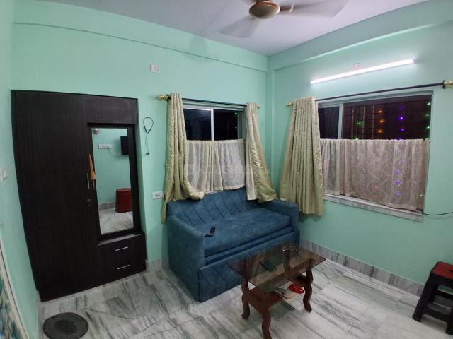 2 BHK Apartment in Garfa for resale Kolkata. The reference number is 18613388