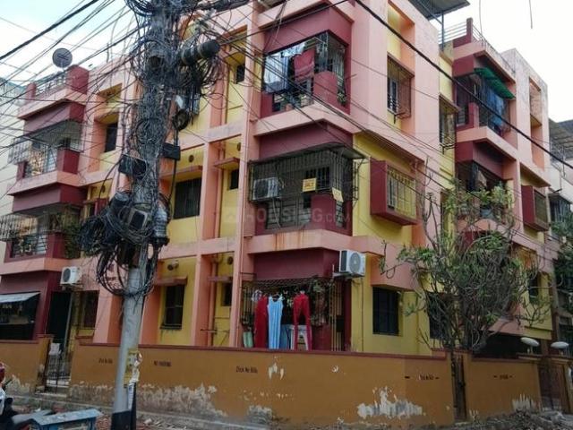2 BHK Apartment in Garfa for resale Kolkata. The reference number is 20165723