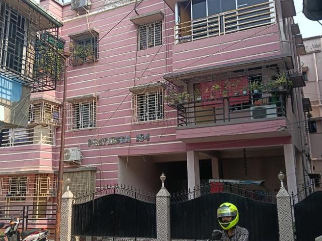 2 BHK Apartment in Garfa for resale Kolkata. The reference number is 20654995