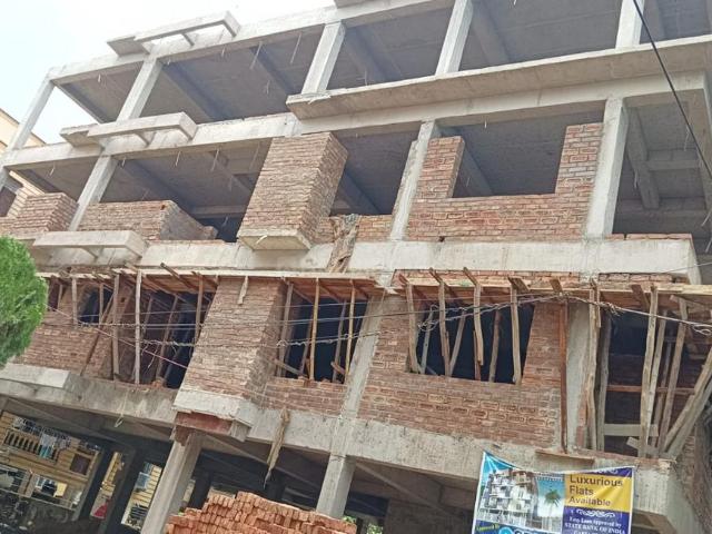 2 BHK Apartment in Garfa for resale Kolkata. The reference number is 20777569