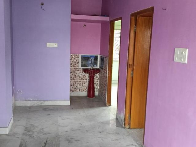 2 BHK Apartment in Garfa for resale Kolkata. The reference number is 20860927