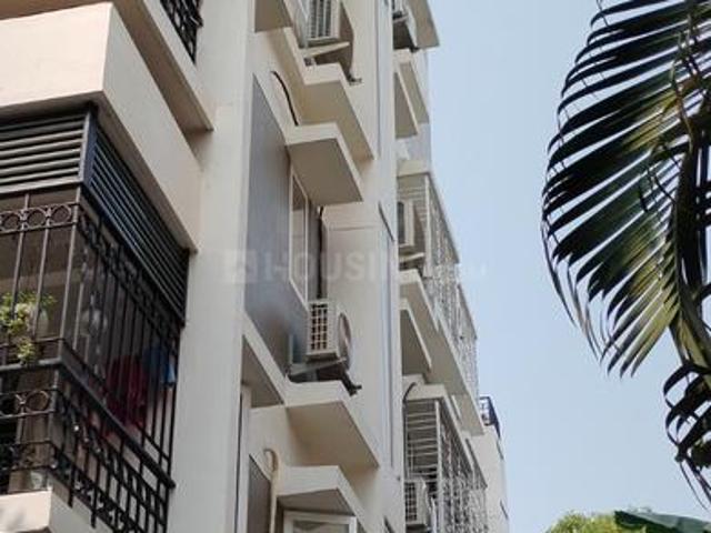 2 BHK Apartment in Gariahat for resale Kolkata. The reference number is 19671376