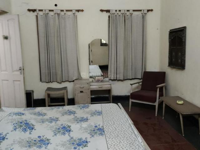 2 BHK Apartment in Gariahat for resale Kolkata. The reference number is 20304104