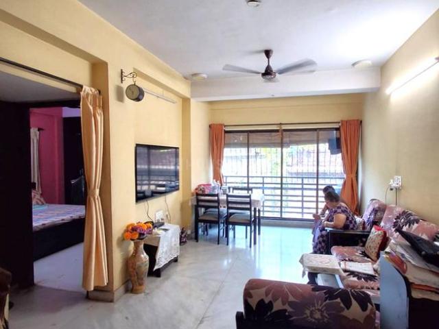2 BHK Apartment in Gariahat for resale Kolkata. The reference number is 21132128